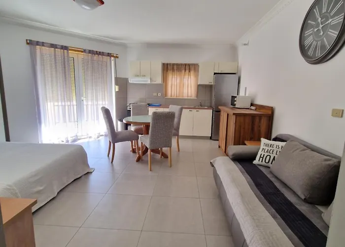 Australia Villa Makarska