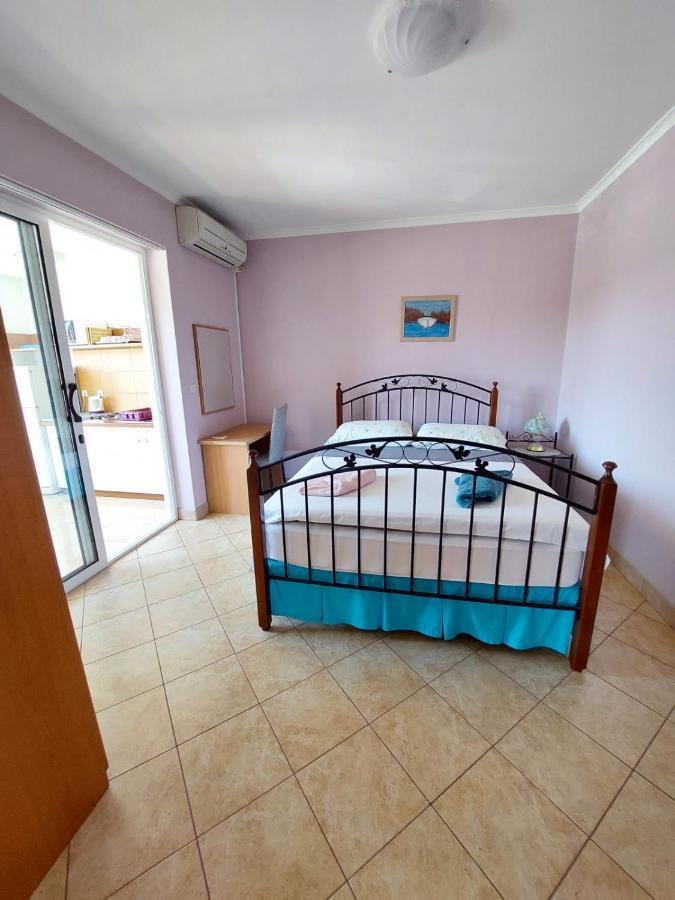 Australia Makarska