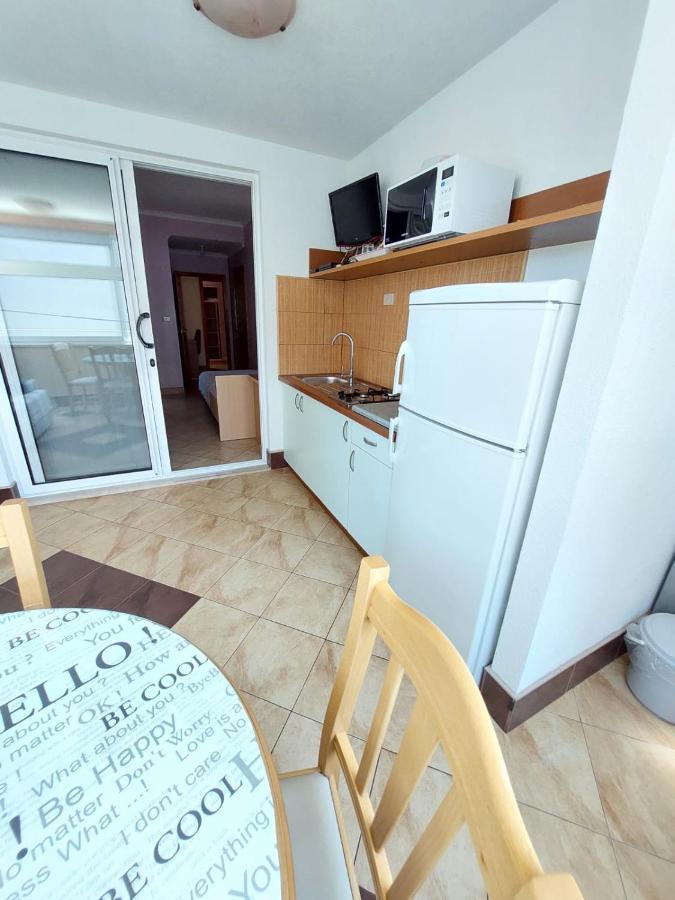 Australia Apartment *
