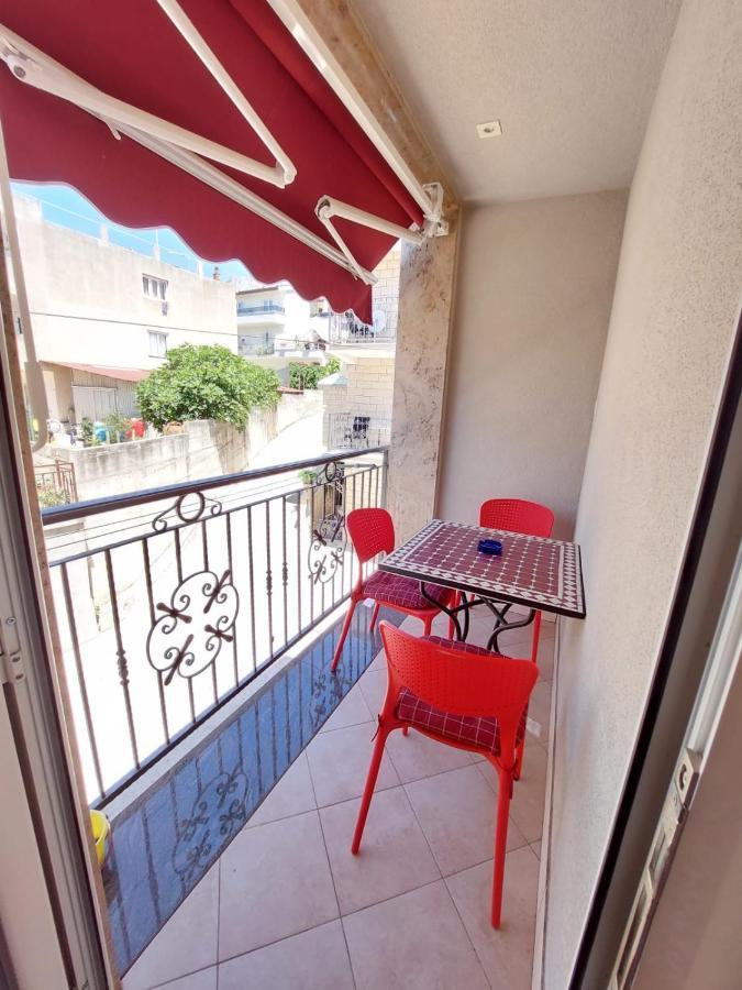 Australia * Makarska